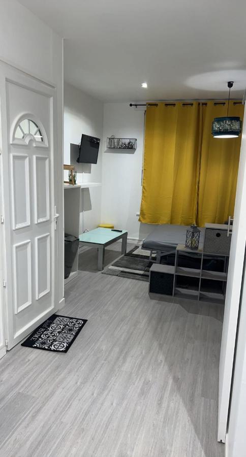 Appartement Moderne Refait A Neuf Proximite Centre Ville Et Plage Coudekerque-Branche المظهر الخارجي الصورة