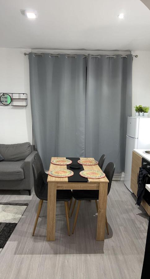 Appartement Moderne Refait A Neuf Proximite Centre Ville Et Plage Coudekerque-Branche المظهر الخارجي الصورة