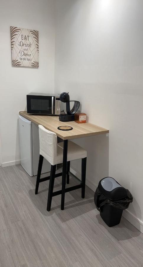 Appartement Moderne Refait A Neuf Proximite Centre Ville Et Plage Coudekerque-Branche المظهر الخارجي الصورة